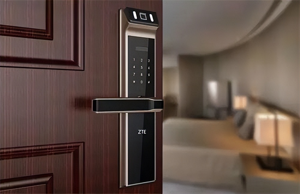 智能锁三次被锁了怎么办,被智能锁锁在门外该怎么办