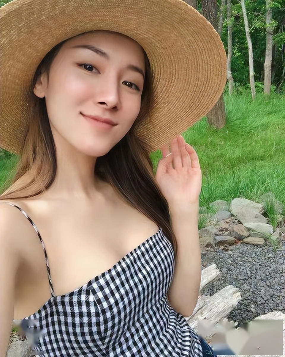 她是tvb玉女出道10年零绯闻,她是tvb的当家花旦