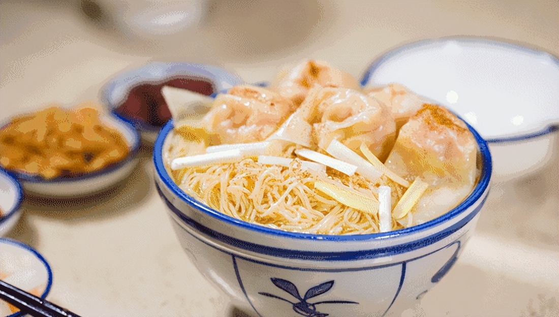 香港人吃的是粤菜还是港菜,香港菜什么风味