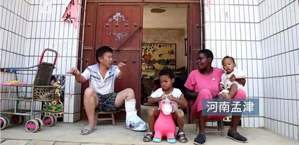 15年非洲女孩嫁40岁河南农民，婚后洗衣做饭下地干活，被评好媳妇