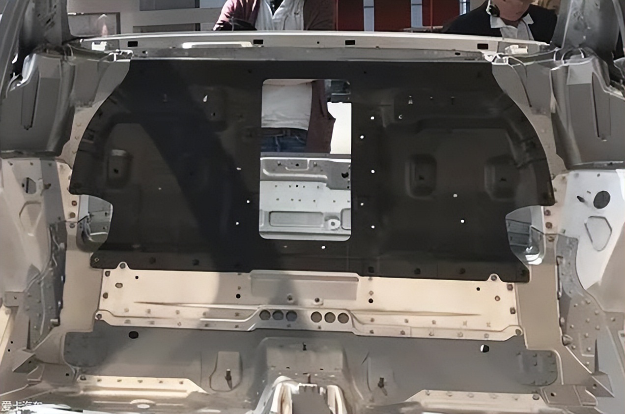 蔚来全铝车身介绍,19款蔚来es6全铝车身