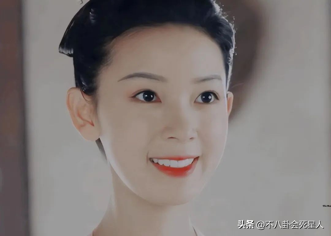 烤瓷牙有多恐怖,烤瓷牙害我一生