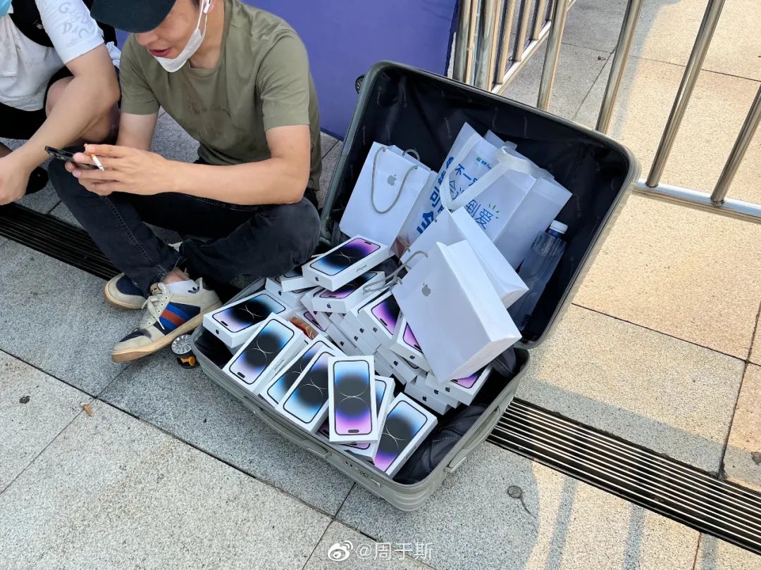 vivoxfold手机证件照,vivoxfold照片展示