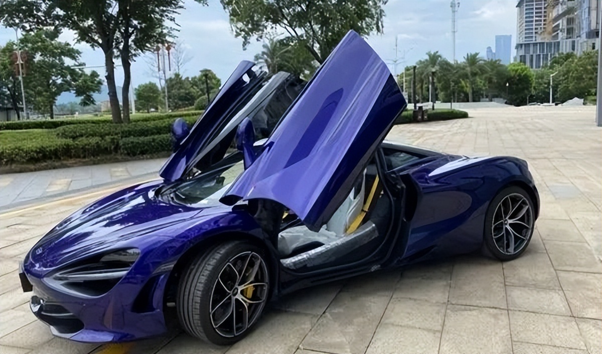 豪车税是多少钱的车价才交,豪车一般价格达到多少要交消费税