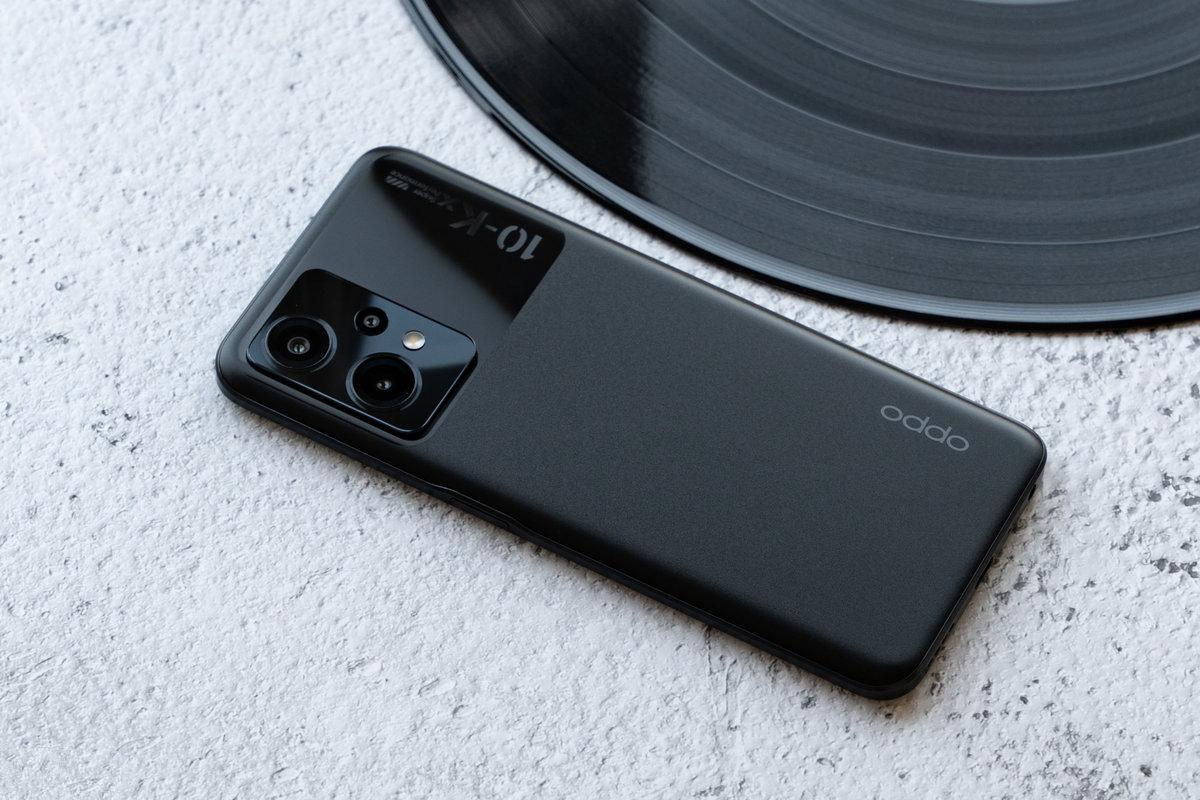 华为oppo3000元性价比最高的手机,oppo和华为1500元性价比高的手机