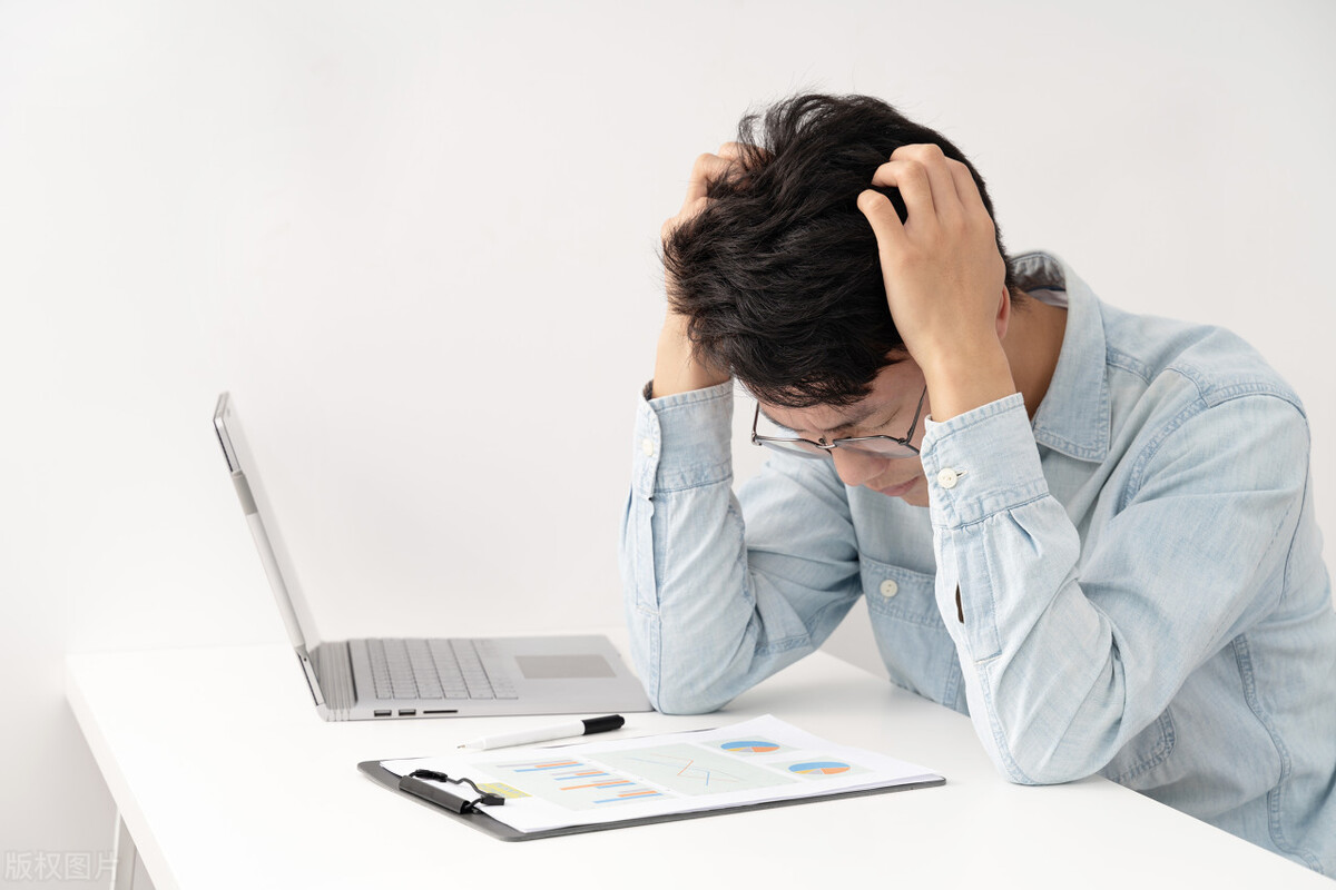 血压刚刚超标要吃药吗,血压到多少才吃降压药