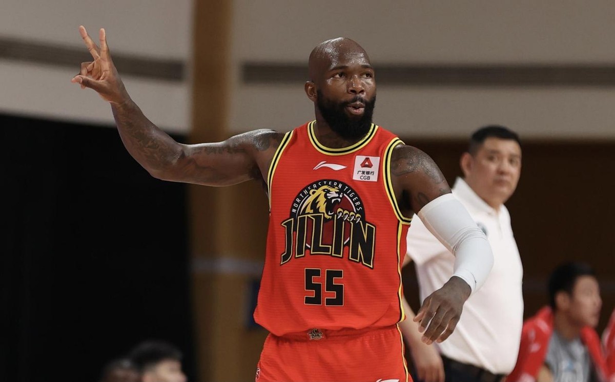 周琦已经正式道歉周琦,曝周琦已抵沈阳备战