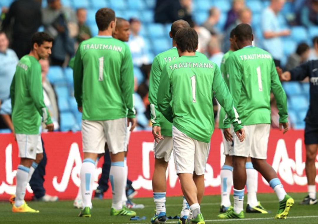 从德军战俘到曼联传奇,从死刑犯到传奇人物