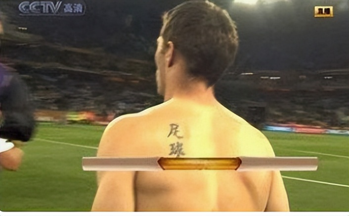 老外纹身汉字搞笑,外国人的奇葩汉字纹身