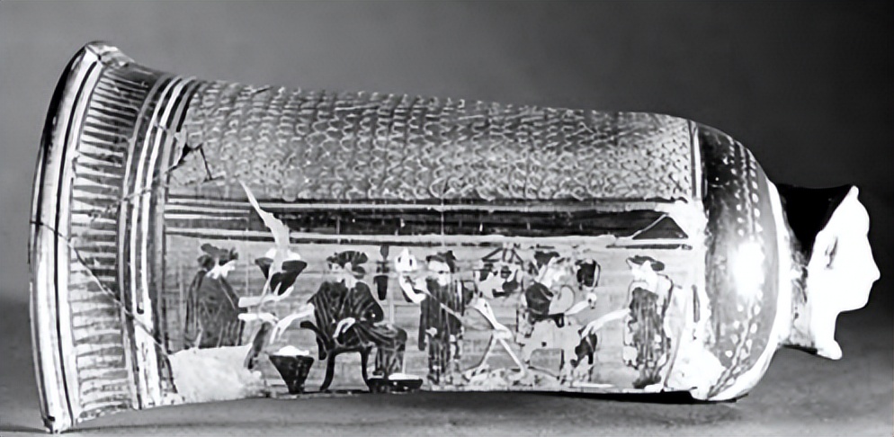 荷马时代的服饰,中世纪西方传统服饰在现代的影响