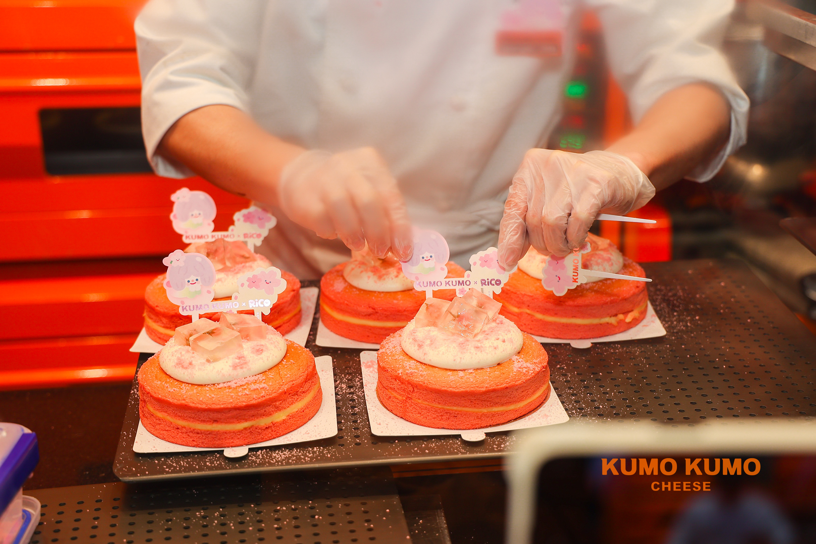 樱花水蜜桃芝士蛋糕,白桃樱花芝士蛋糕