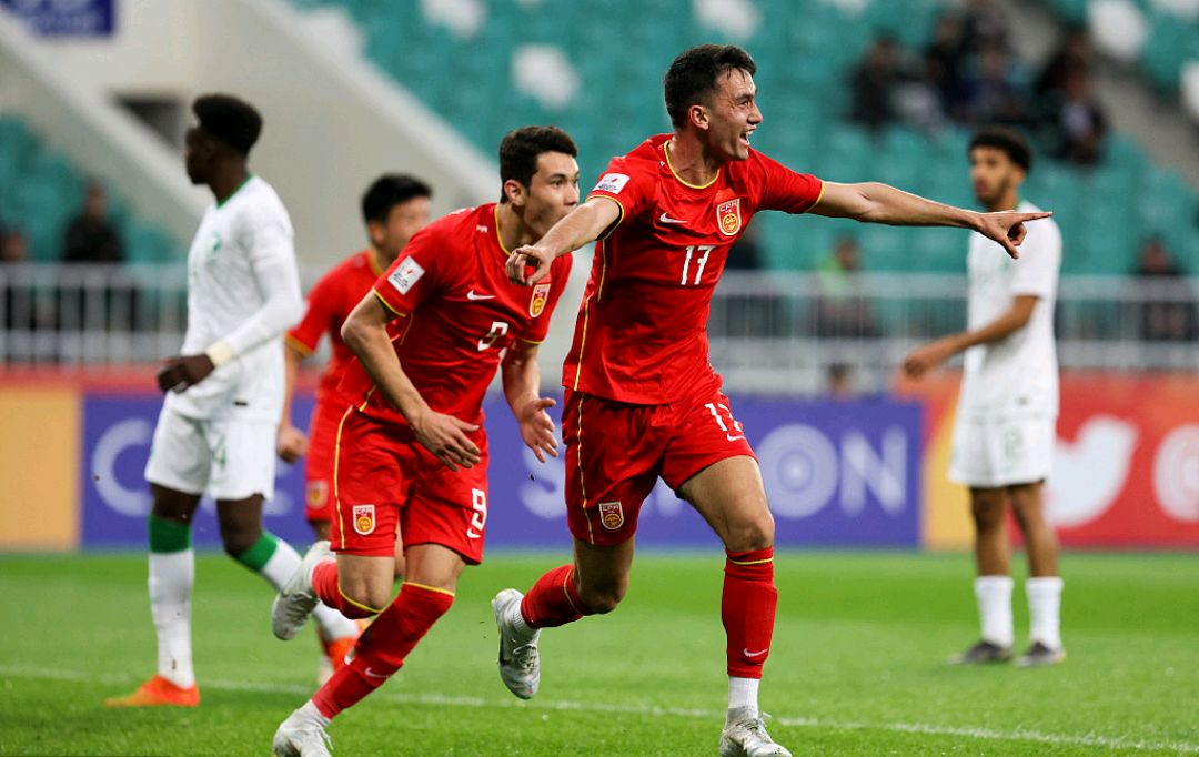 中国新疆足球联赛c罗,中国u20男足vs吉尔吉斯斯坦c罗