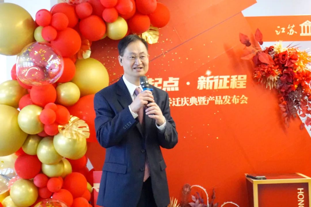 从一间实验室到两层办公楼，“学者创客”启航了