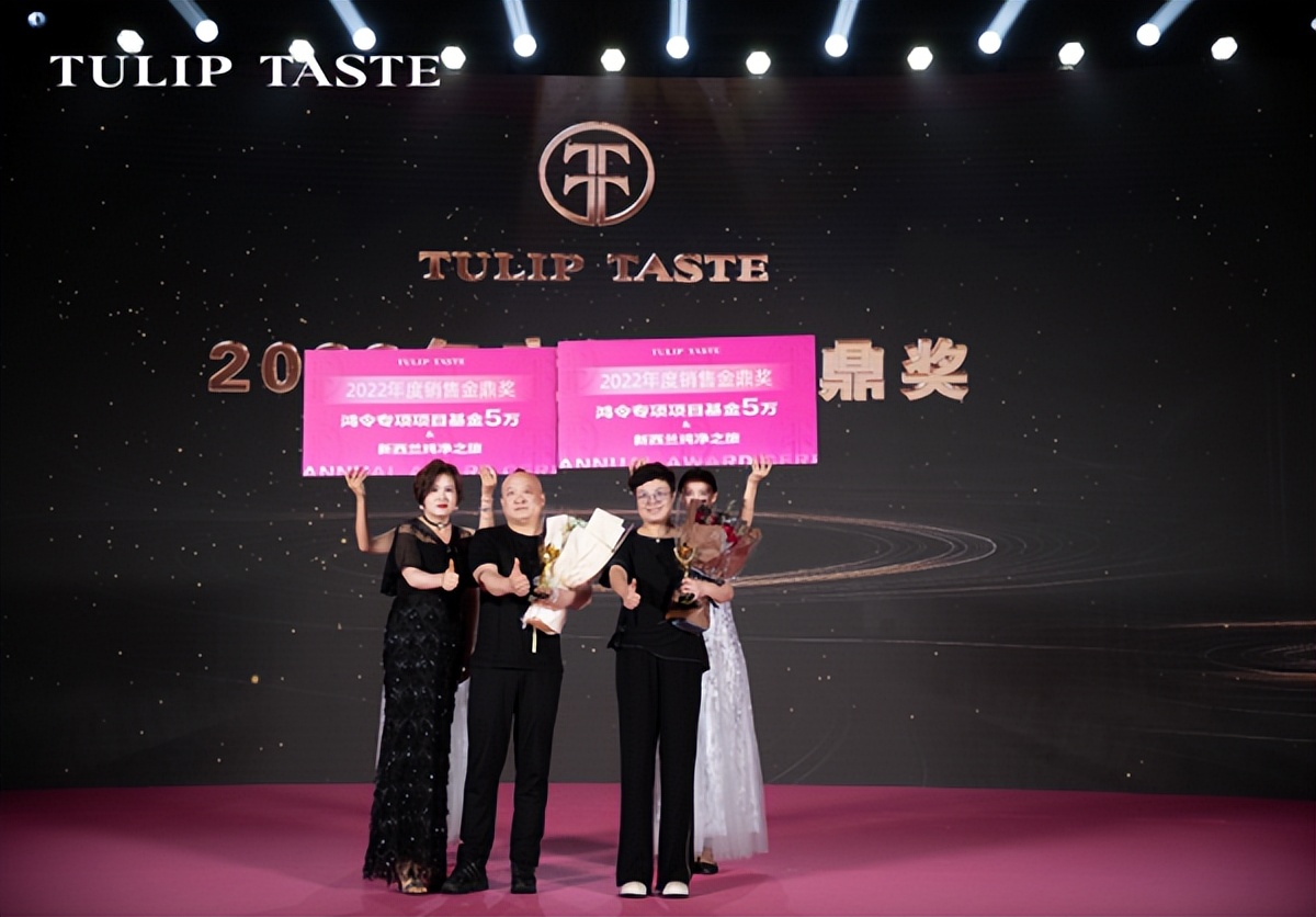 凝聚青春力量奋进新的征程,凝聚青春正能量逐梦扬帆再起航