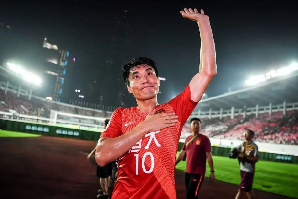 郑智退役了没有,郑智退役了吗