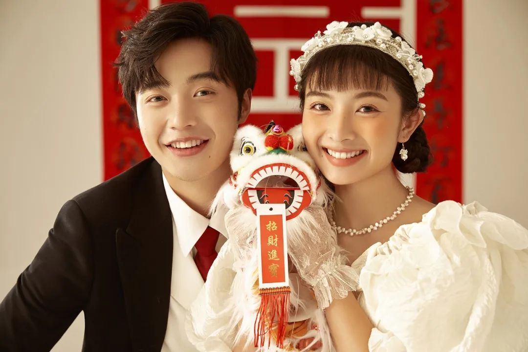 婚礼当天必须给哪些人准备红包,婚礼红包互动环节准备多少合适