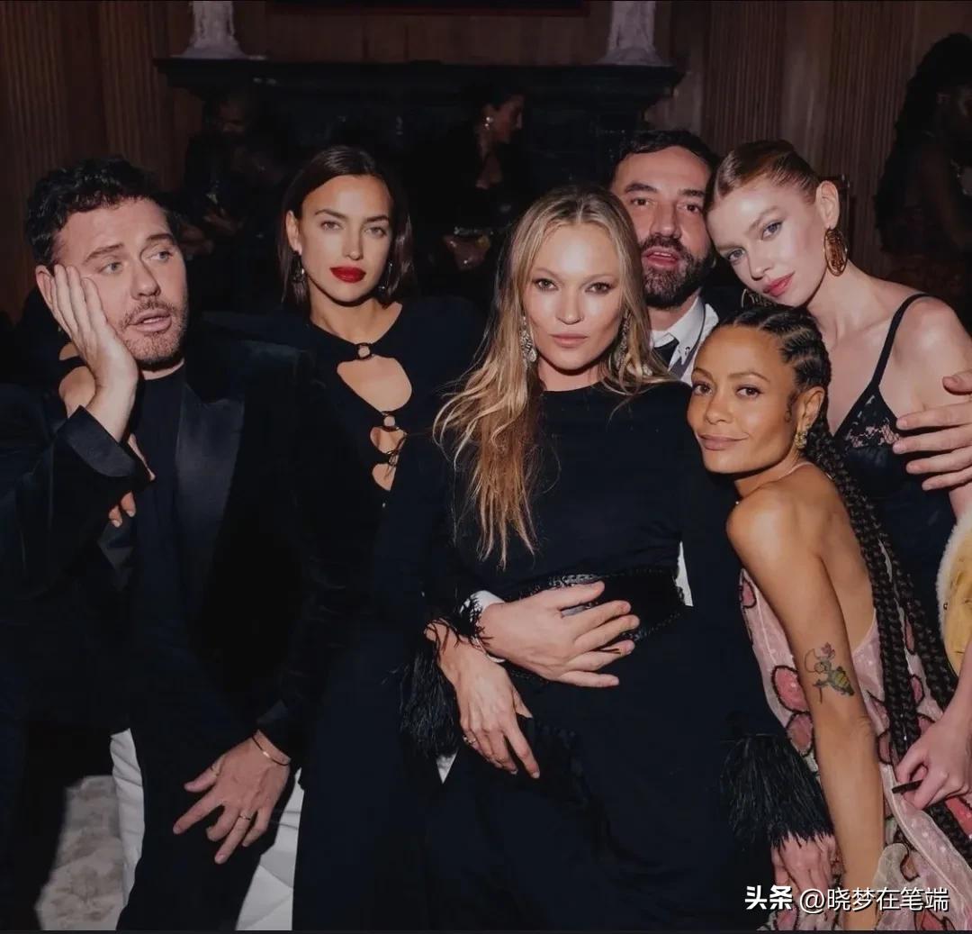 c罗前女友伊莲娜身价有c罗高吗,c罗前女友伊莲娜现在的照片