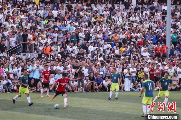 涓浗瓒崇悆瑕佹兂鐪熸瀹炵幇宕涜捣,涓浗瓒崇悆鐨勭棁缁撳埌搴曞湪鍝噷