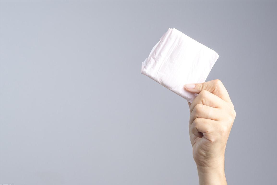 绝经后还需要卫生巾吗,绝经期还要卫生巾吗