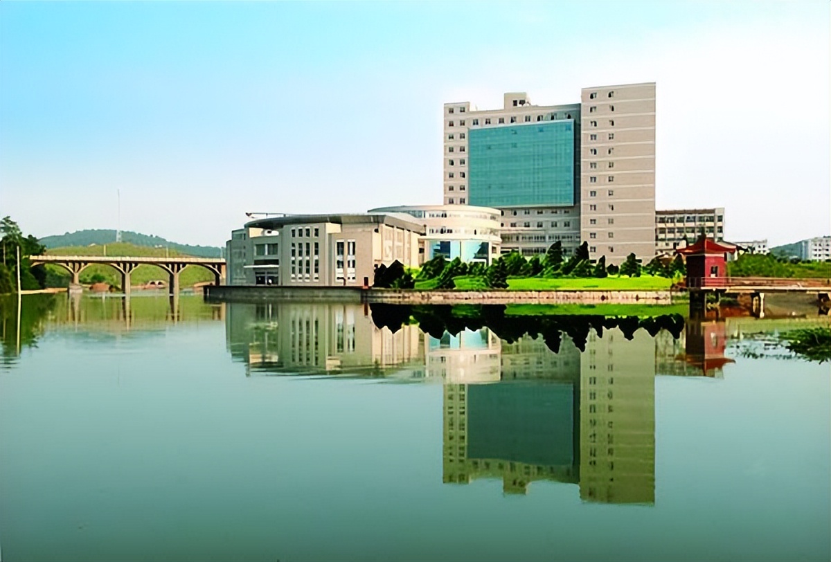 真实的邵阳学院,邵阳学院校园墙