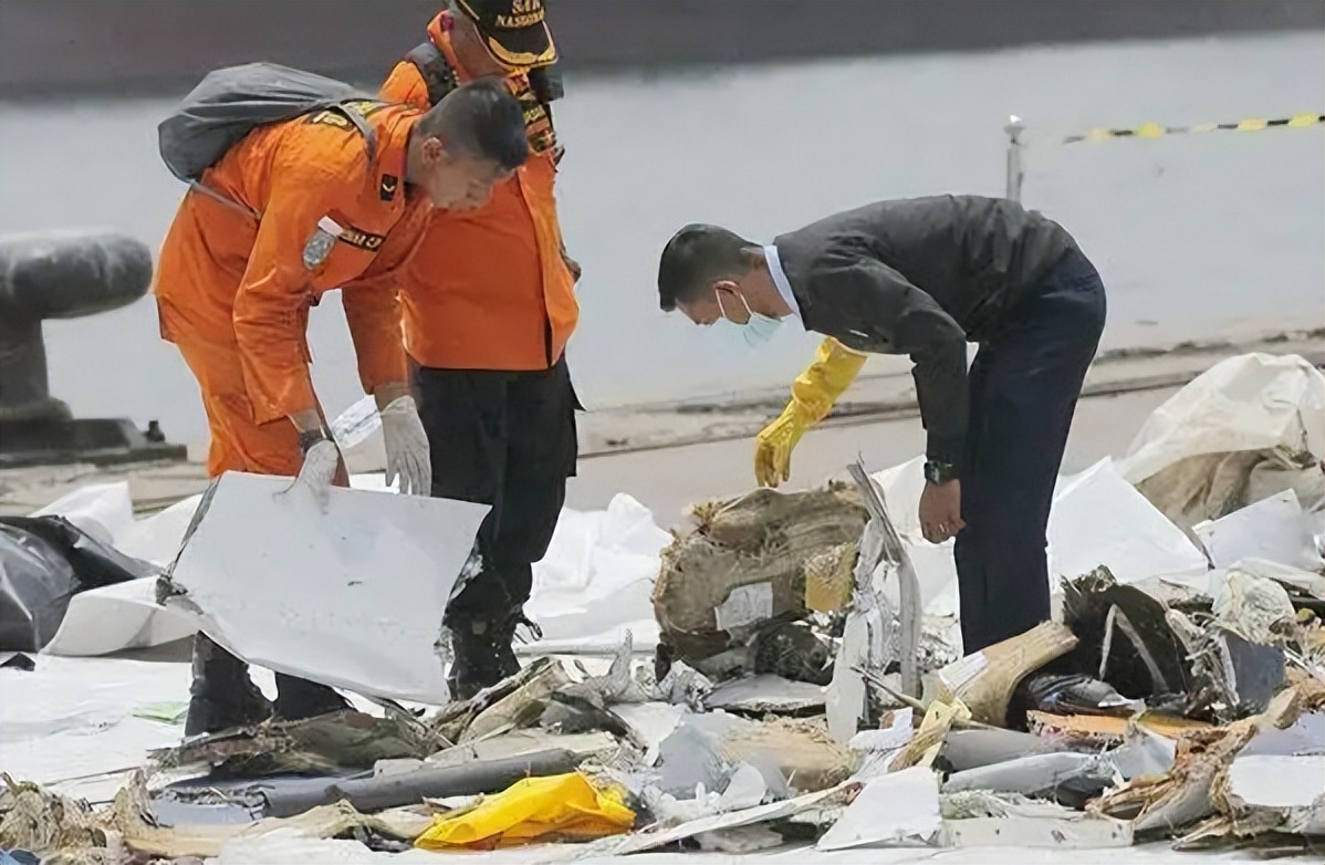 东航mu5735坠机事件最新,东航mu5735坠机事件还原