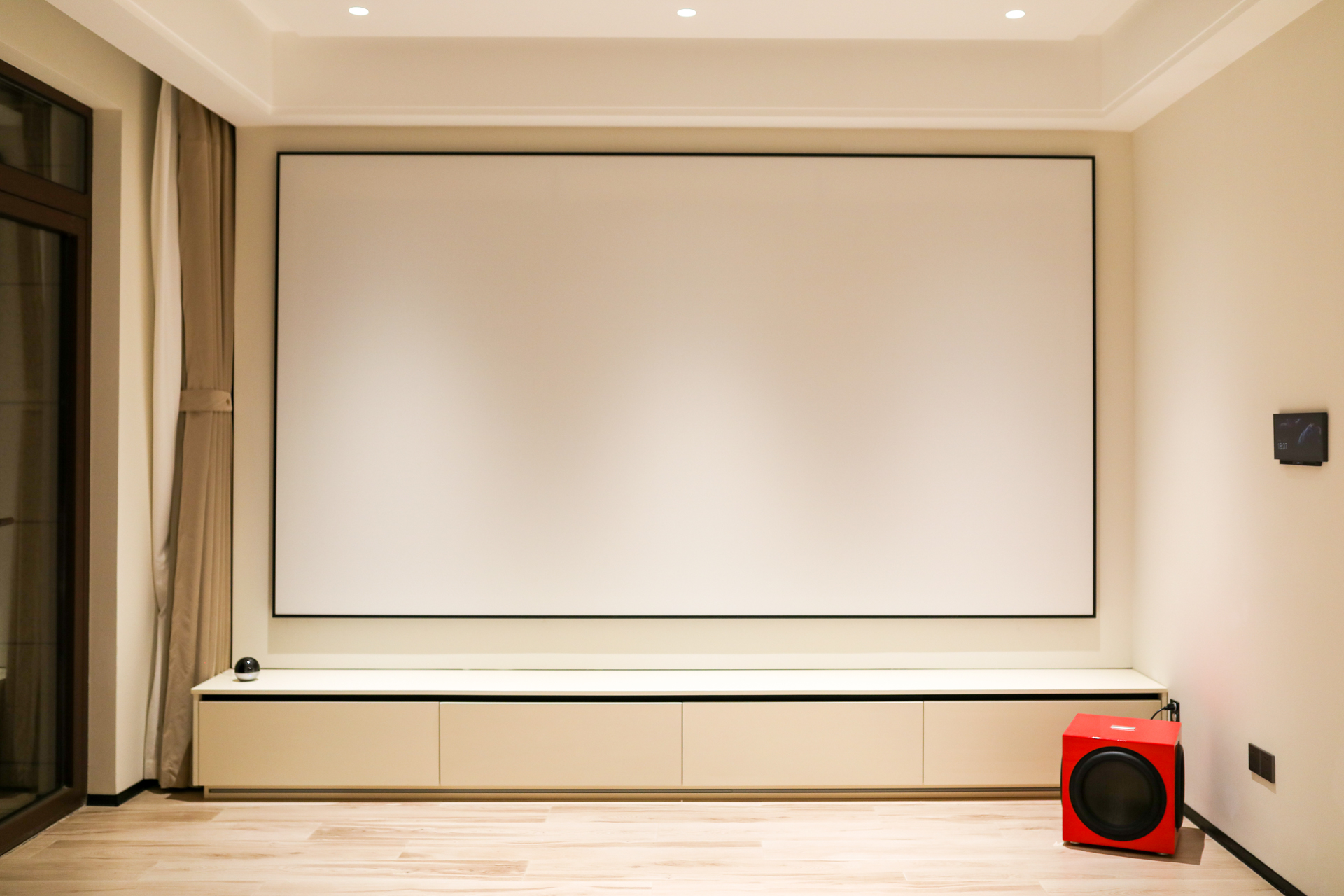 同时打造两套家庭影院是什么体验？“家有影院”用户肉乎爹和你聊