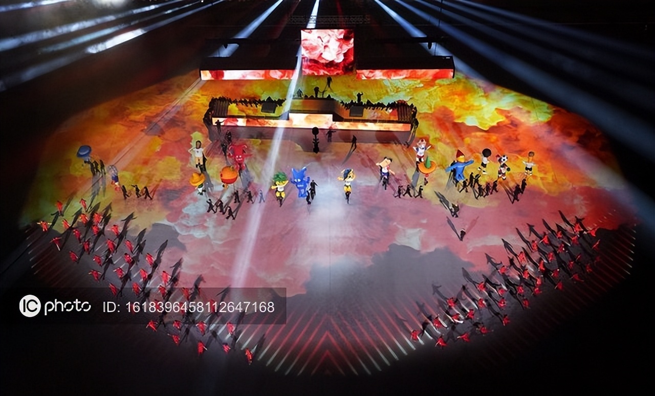 本泽马因伤缺席,本泽马欧冠受伤