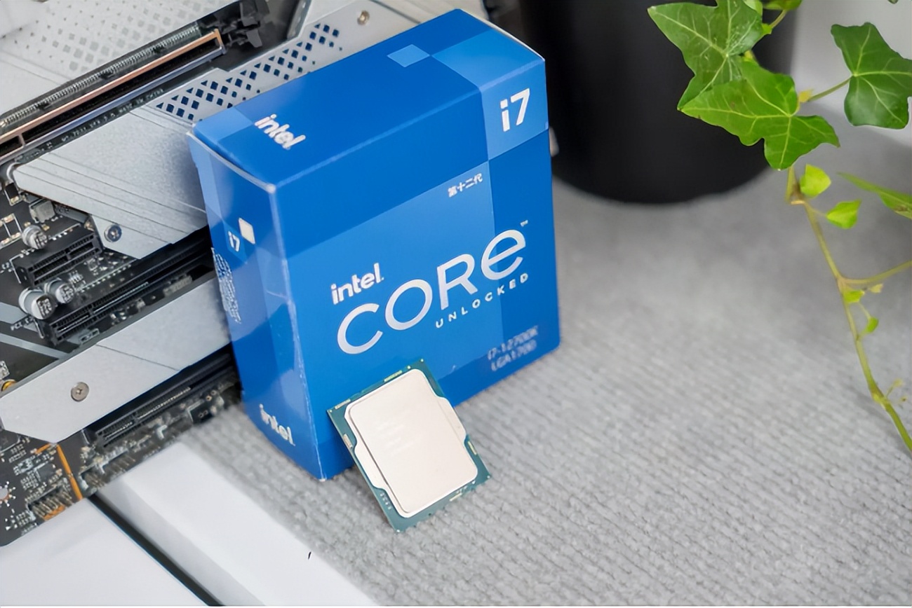 xpg白色机箱,xpg白色和金色