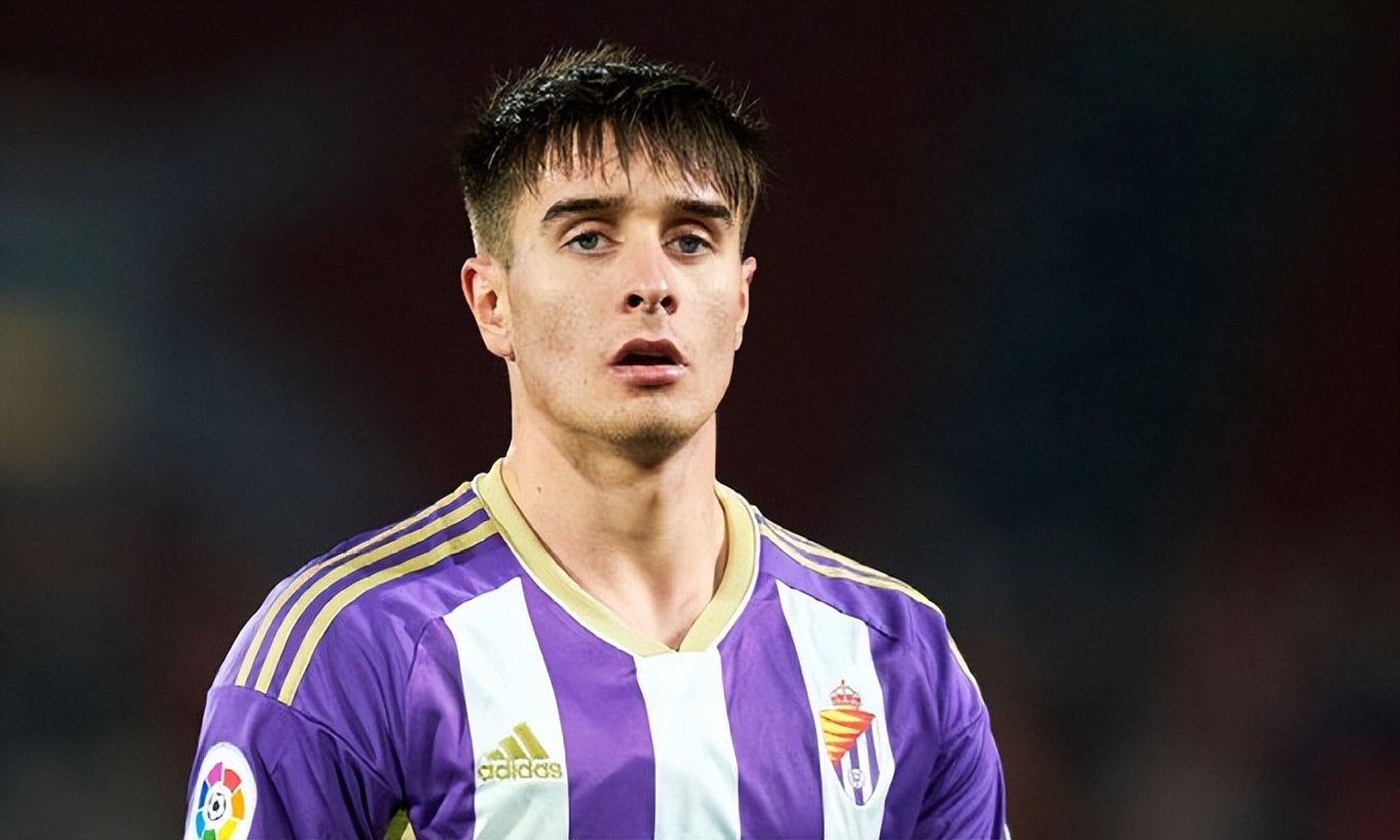 西班牙18岁后卫,西班牙右后卫新星