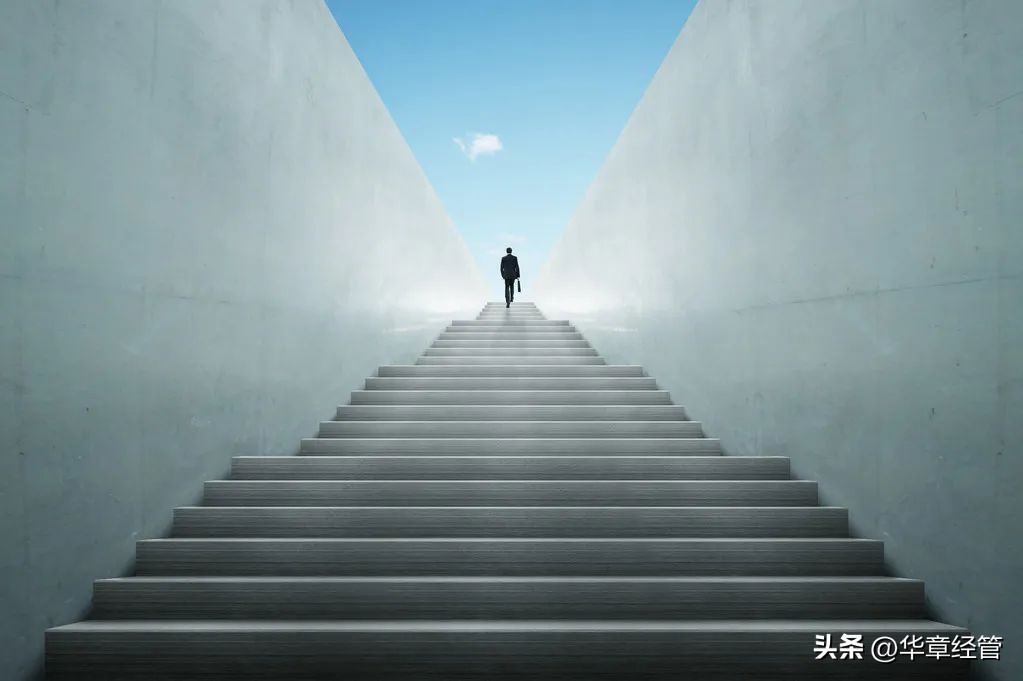 一个人真正的成长,一个人真正的成长是从失去开始