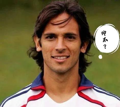 圣克鲁斯踢球集锦,圣克鲁斯最帅照片