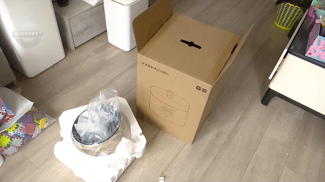 这可能是红烧肉最惊魂的一次！新买的压力锅炸了，厨房天花板碎一地