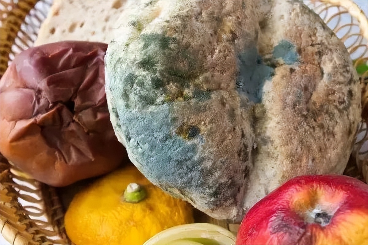 大蒜是肝病的良药还是杀手,大蒜是肝的催命符什么意思