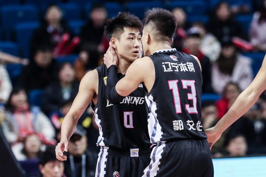 山东男篮首胜高诗岩怒吼庆祝,cba山东西王高诗岩原来是哪个队的