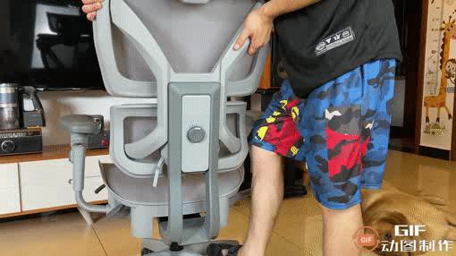 这是一把将护腰做到极致的人体工学椅，网易严选工程师系列体验