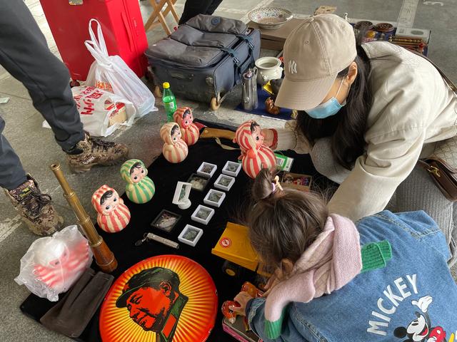 古玩市场老物件老瓷器,古玩市场买老瓷器