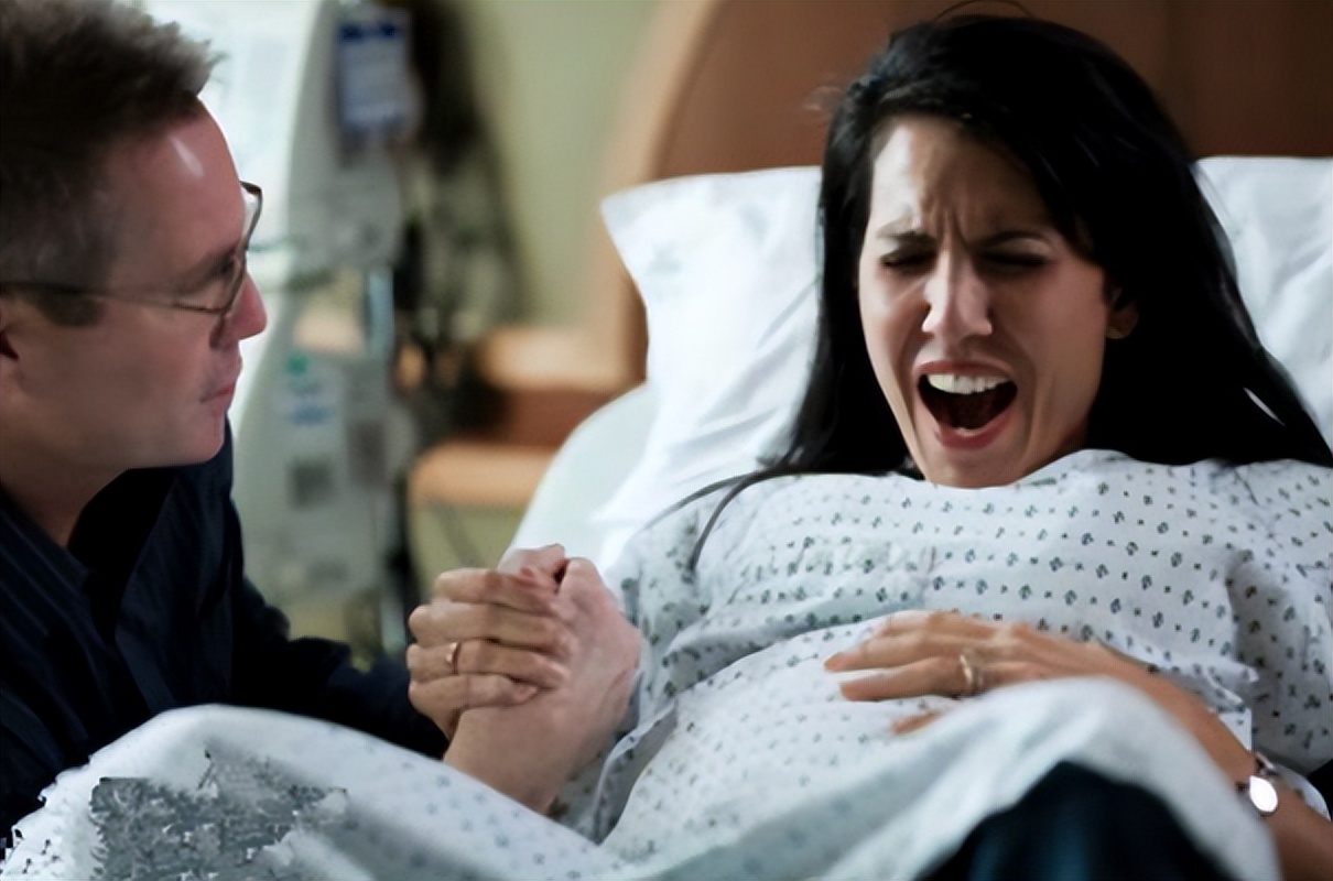 上午生孩子和下午生孩子的区别,晚上生孩子和白天生孩子有何不同