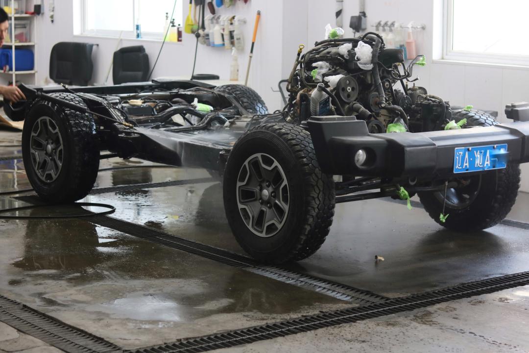 报废2.0t牧马人翻新,老款牧马人翻新大整备