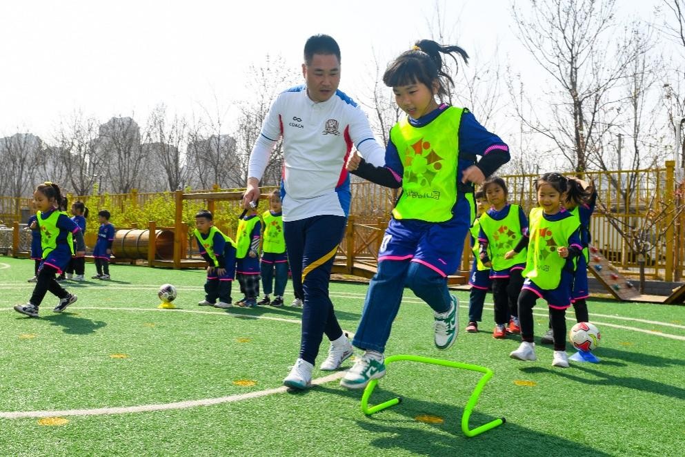 天津儿童踢足球的地方,天津儿童踢足球地方