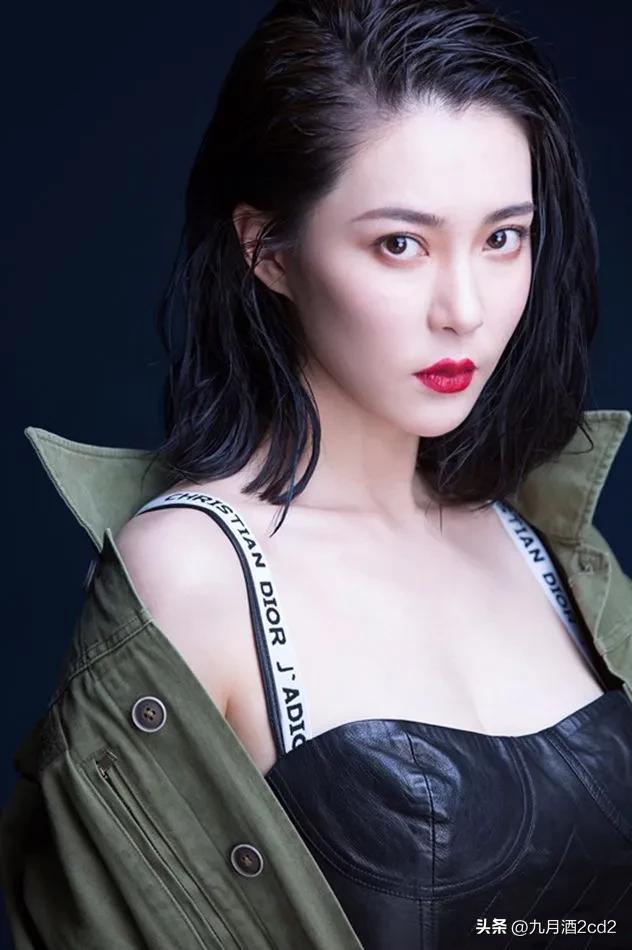 性感火辣、妩媚多姿又充满御姐风范的完美女神,是喜欢的类型吗?