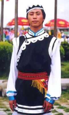 五十六个民族服饰一览图,五十六个民族服饰傈僳族