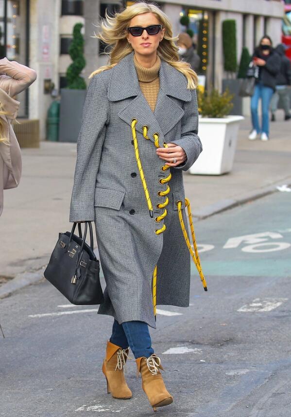 瓒呯骇鍚嶆ā宸撮粠,瓒呯骇鍚嶆ā闆嗗悎