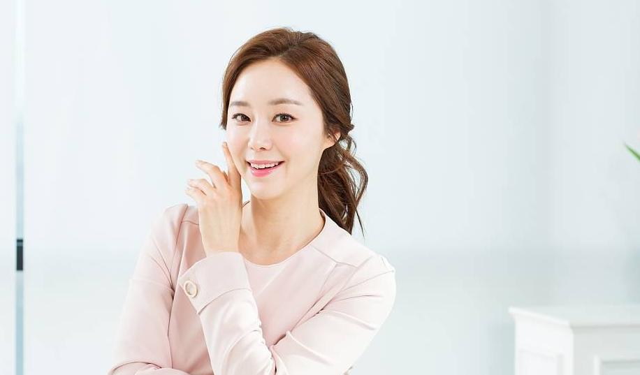 45岁后如何选择护肤品,适合45岁女人的护肤品牌子排行榜