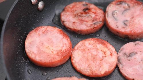 俄罗斯的美食真的好吃吗,俄罗斯美食到底有多实在