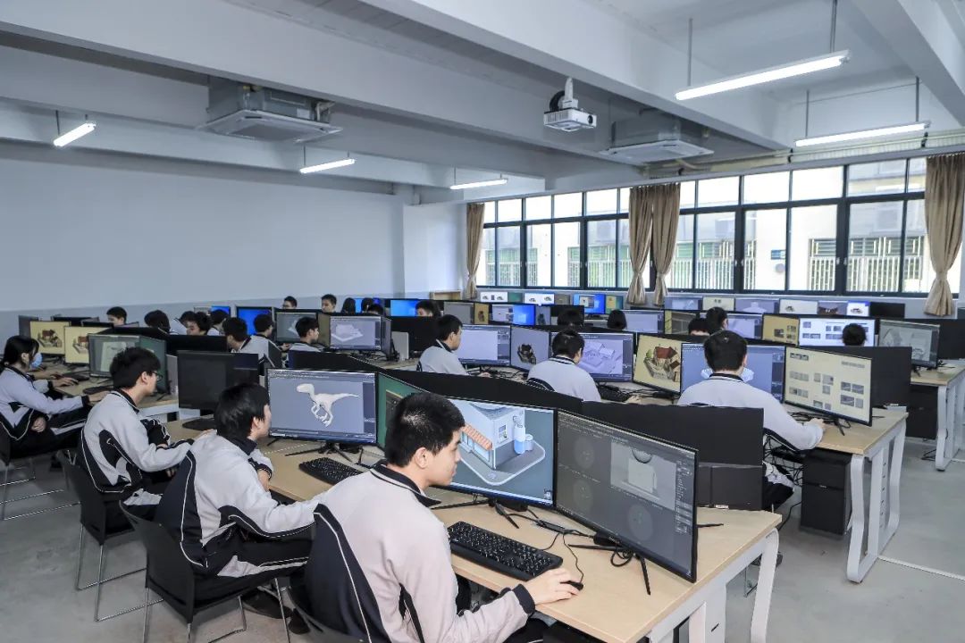 深圳市携创高级技工学校2016春晚,深圳市携创高级技工学校入职体检