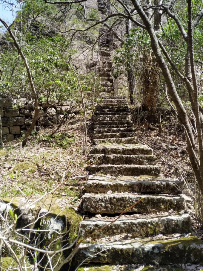 黄山旅游风景打卡,黄山游玩攻略必备物品大全