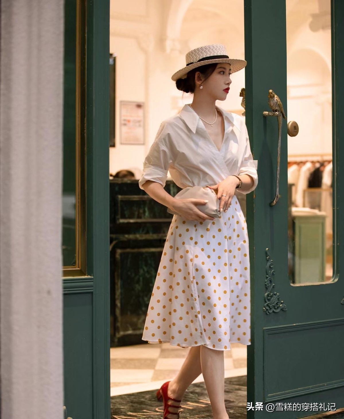 女人千万不要穿哪三种裙,女人必穿的四种裙