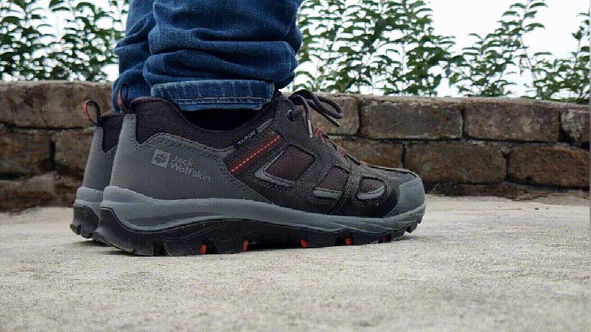 防水防油抓地力强的鞋,防水抓地性强而且轻的鞋