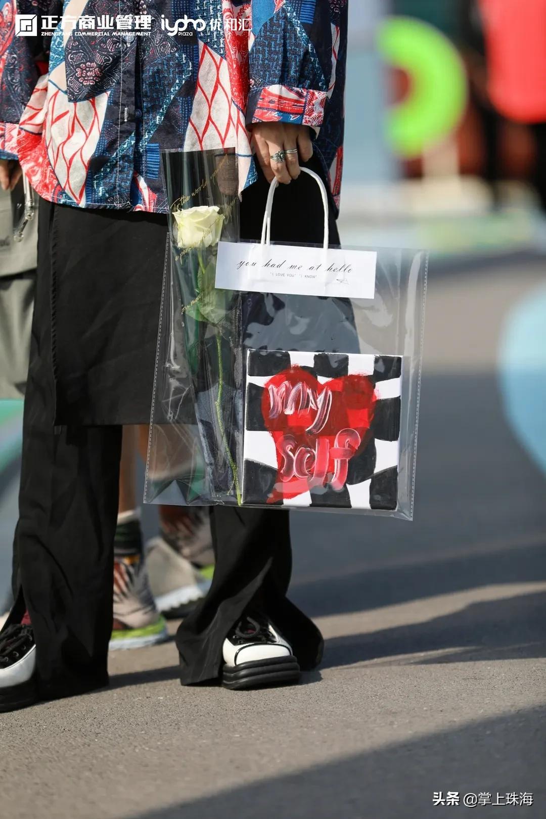 万物皆可棋盘格！被珠海时髦精挤爆的「主题快闪」太火了