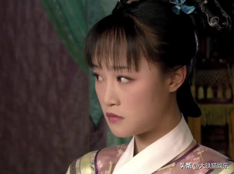 貌美如花眼光却差的6位女星,颜值下滑严重的9位女星